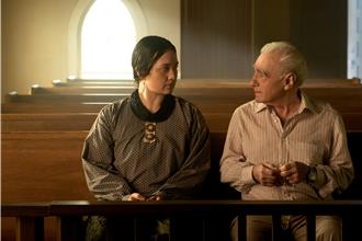 不只愛25歲！螢幕老婆大讚李奧納多「史上最慷慨」