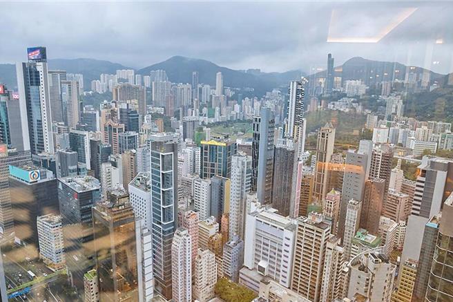 大陸住建部副部長董建國13日表示，住房需求保持穩定，沒有出現明顯的收縮。（圖／中新社）