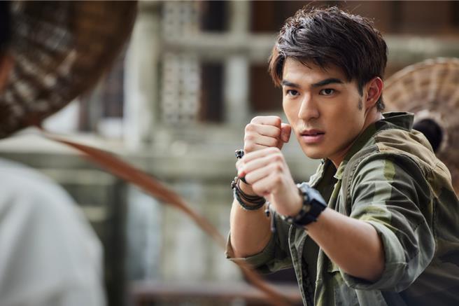 陈昊森在贺岁大片《小子》有多场精彩的动作戏。（良人行提供）