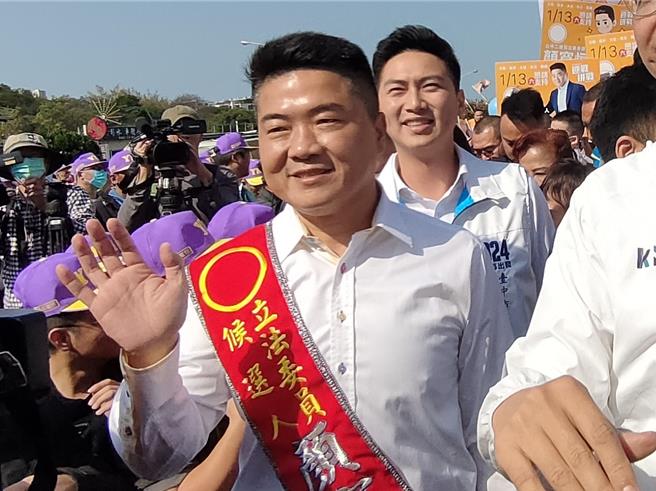 國民黨台中二選區立委參選人顏寬恒。（潘虹恩攝）
