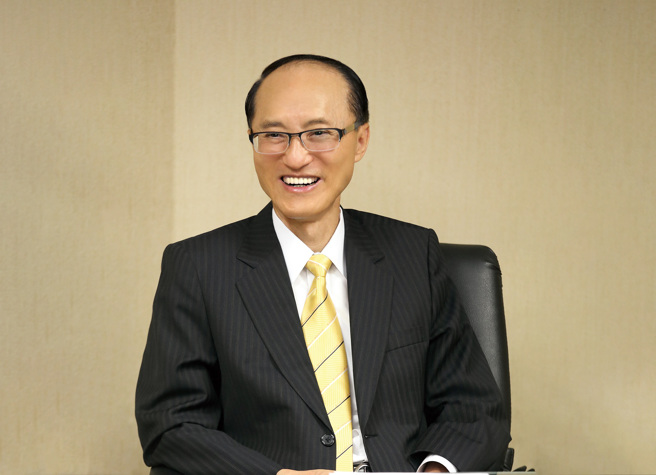  	
永庆房产集团创办人孙庆余日前获Tatler杂志评为「2023亚洲最具影响力人物」，与黄仁勋、李嘉诚等人并列。图片来源：永庆房产集团
