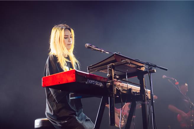 Tizzy Bac暌違10年重返深圳開唱。（相信音樂提供）