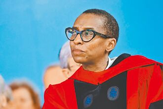 美國大學的脊梁