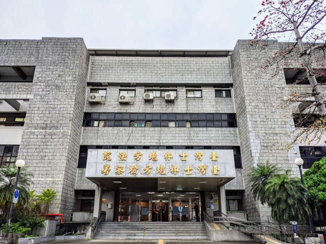 「蔡董」校騷擾案揭法官性騷黑幕？(戴志揚翻攝)