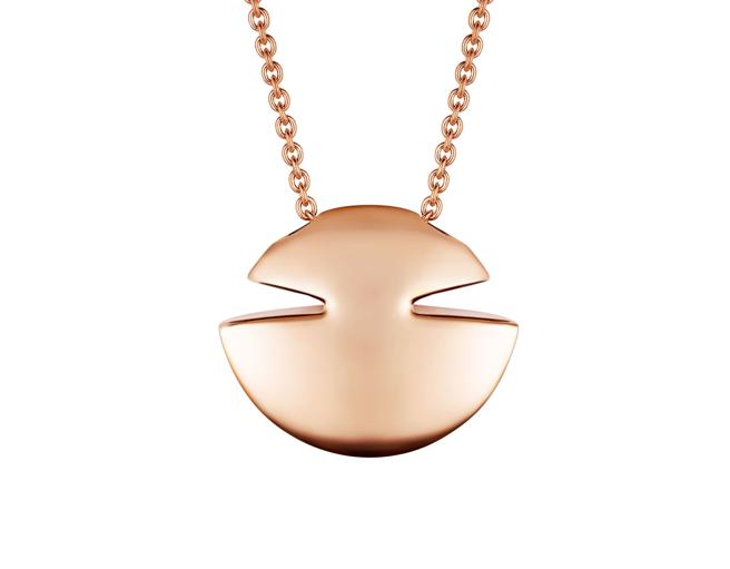 寶格麗Cabochon系列玫瑰金項鍊。（BVLGARI提供）