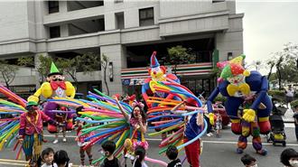 仁武耶誕公益嘉年華登場 捐10元送1斤白玉蘿蔔