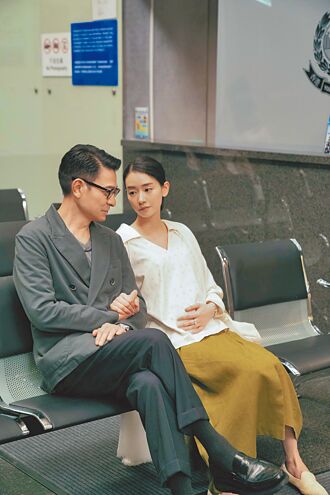 劉德華喪父復工為《潛行》唱新曲