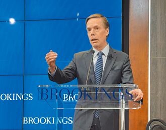 勃恩斯：華府不會介入台灣大選