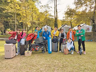 峮峮公開陪睡對象 有滿滿口水味