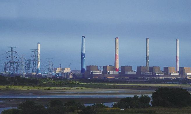 经济部驳「台湾脏电说」，民团批：只拿2个电厂数据不敢讲全国。（图／本报系资料照）