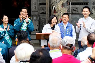 蔡英文盼賴蕭配延續「蔡英文路線」 期許民進黨國會過半