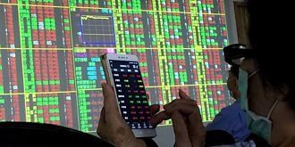 迎集团作帐 15檔小金鸡外资点火