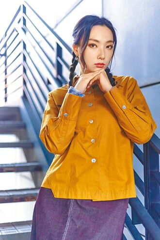 李雪上表演课 黄秋生评难看