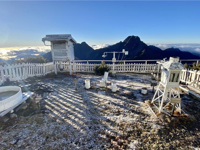 玉山北峰氣象站(中央氣象署提供／簡立欣台北傳真)
