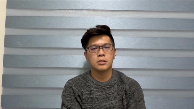 太鲁阁事故家属代表组成的「太鲁阁的眼泪」，罹难者家属陈鹏年针对台铁公司化提出3点质疑。（记者蔡亚桦翻摄）