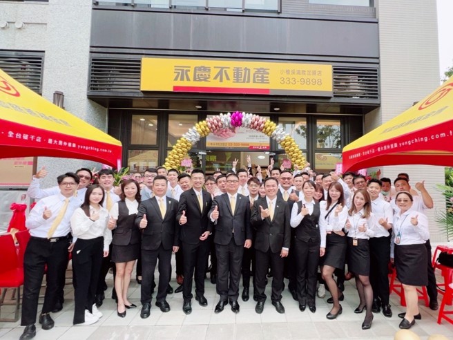 
9月才开幕的永庆不动产小桧溪鸿陞加盟店靠着5成联卖率，开店初期便能在市场上站稳脚步。图片来源：永庆房产集团
