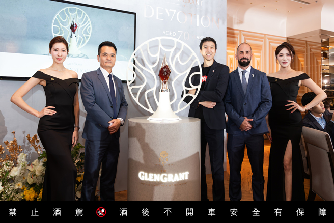 一向重视台湾市场的格兰冠，特别将编号六号的Devotion70年留给台湾的威士忌收藏家，让收藏家有机会能拥有这瓶独有的珍稀艺术杰作。（图/欣利 提供）