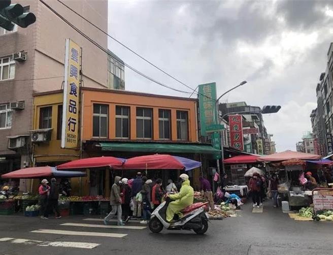 頭份中正路上，和平路以西與民族路以東的商業區，再度蟬聯苗栗「地王」。（苗栗縣政府提供／李京昇苗栗傳真）