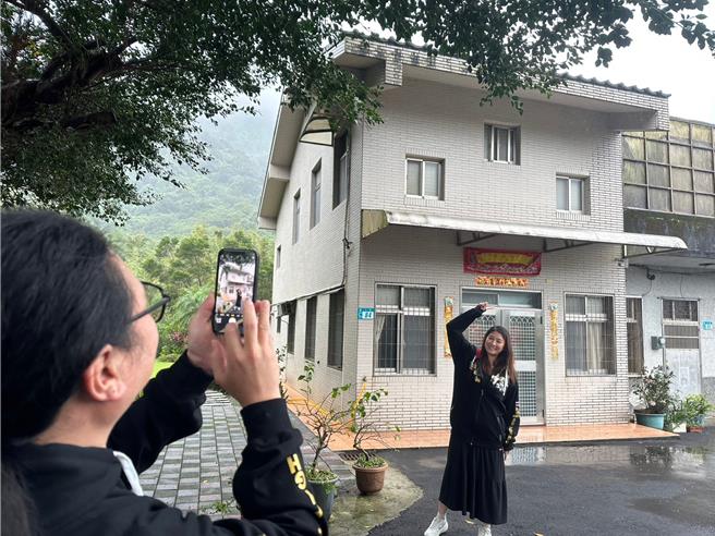 賴清德萬里老家近日意外爆紅，成為熱門打卡景點。（高鈞麟攝）