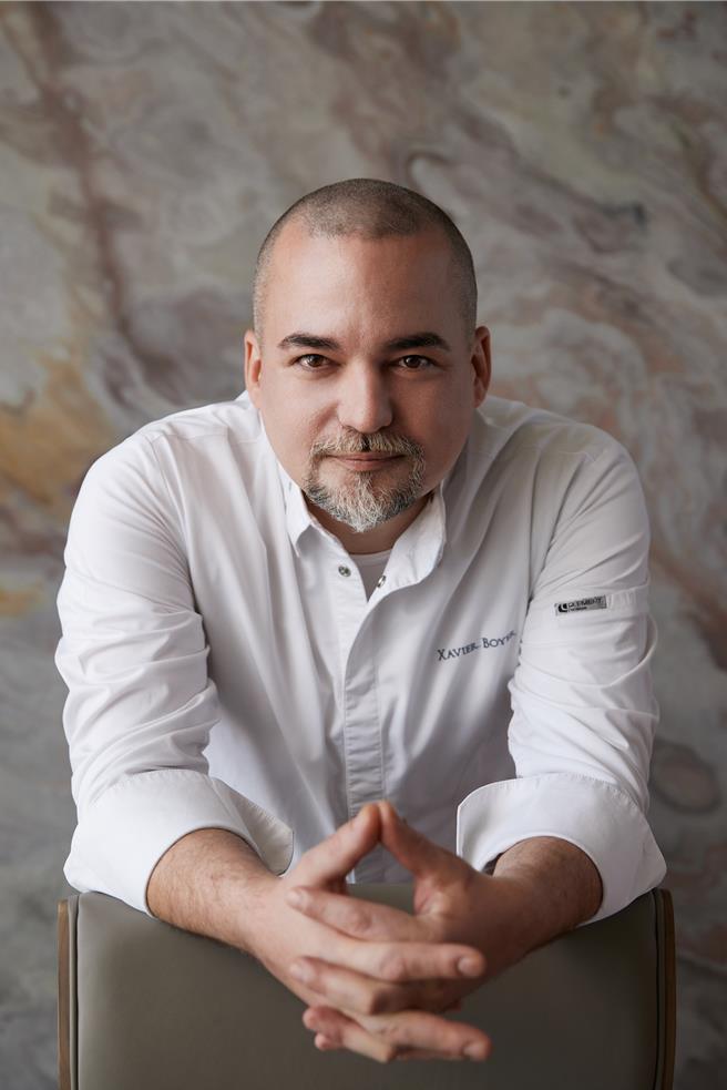 被網友譽為「高雄最難預約法式餐廳」的米其林入選餐廳「Papillon」星級主廚兼主理人Xavier Boyer博雅維。(小草作提供)