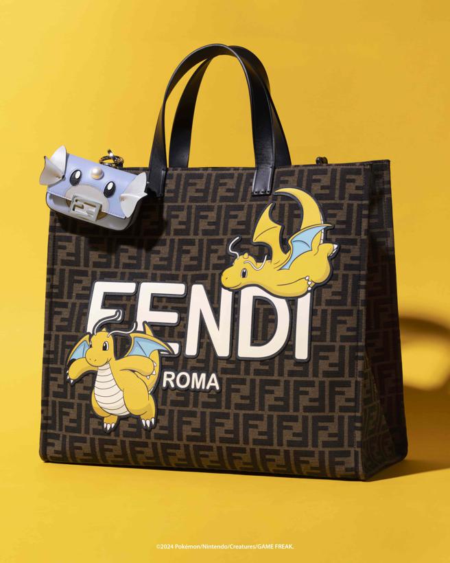 FENDI x FRGMT x POKÉMON聯名系列 Shopper_Dragonite 及 Nano Baguette 3D Marquetry Dratini，價格店洽。（FENDI 提供）