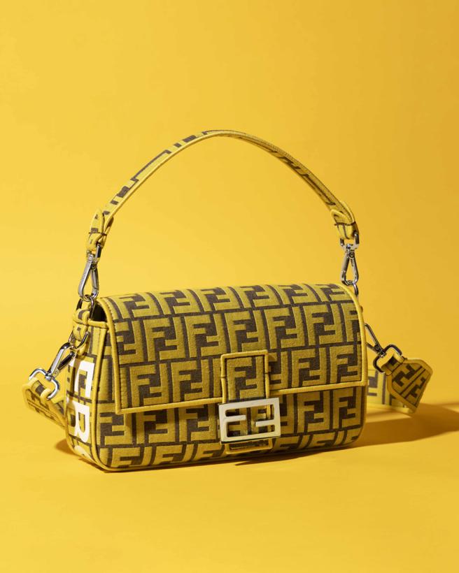 FENDI x FRGMT聯名系列 Baguette，價格店洽 。（FENDI 提供）