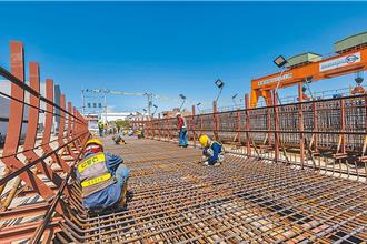 大陆居民人均可支配收入10年增83％ 超过经济增长