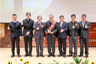 獲私校傑出校長獎  朝陽科大鄭道明：將引領師生校友擦亮學校招牌