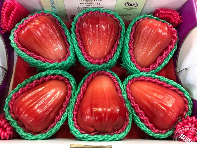 水蜜桃蓮霧。（圖／南州地區農會）