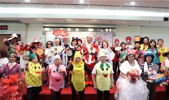 20日嘉义县卫生局特别邀请医事C据点展现课程成果。（吕妍庭摄）