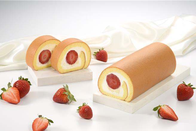 「鮮採草莓生乳捲」品牌堅持日新鮮現做，日限300條，18cm售價585元，12cm售價520元（12cm）。 （亞尼克提供）