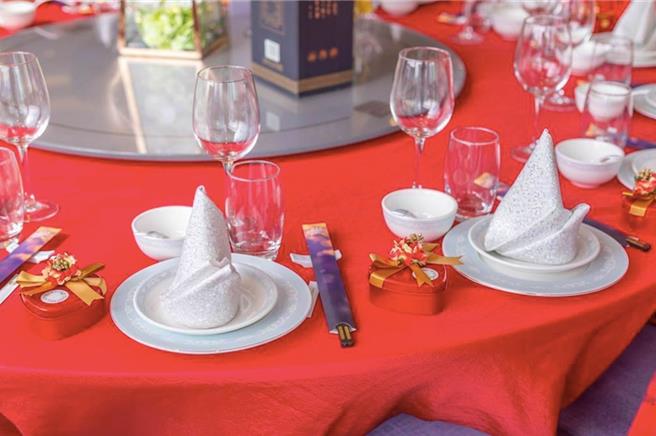 7严禁＋7不得，山东公布「政商交往负面清单」。企业家行为负面清单其中之一是不得违规宴请。（图：Shutterstock）