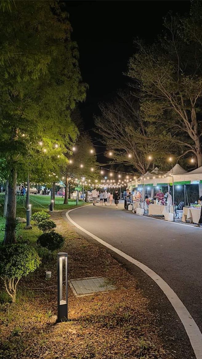 园区户外草坪将举办一系列跨年活动。（饭店提供／李京升苗栗传真）