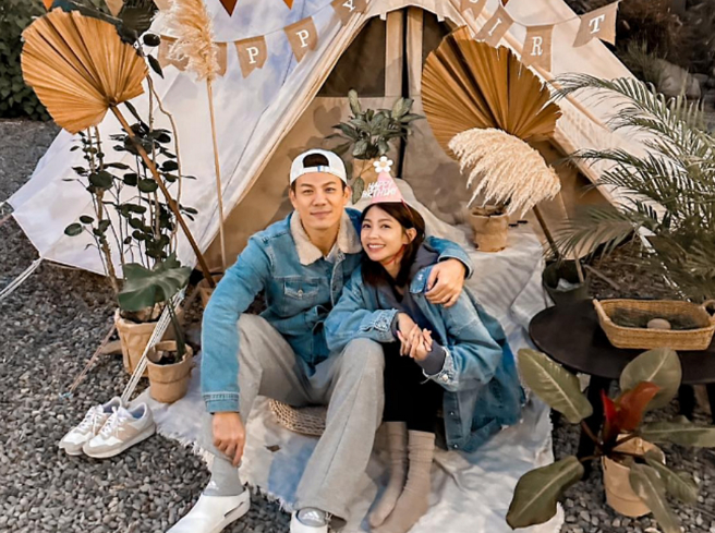 曾智希与陈志强结婚1年多，终于等到她梦想中的求婚。（图／摘自曾智希脸书）