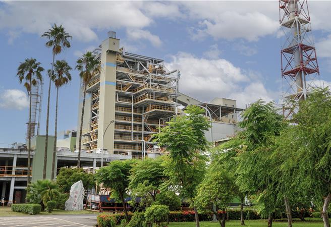 國喬石化挹注研發能量，目前正開發可用於電動車、高階電子產品的高性能、高強度的生物基工程塑膠，期滿足高端客戶的需求。（國喬石化提供／王莫昀台北傳真）