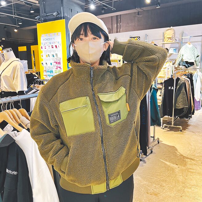 Global Mall現祭出保暖服飾6折起好康，包括KANGOL、THE NORTH FACE等戶外品牌保暖服飾。（Global Mall提供）