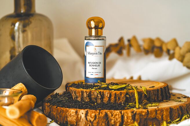 Margot&Tita The Noir金盞黑茶，融合東西方茶香成為特色。（Anelet提供）