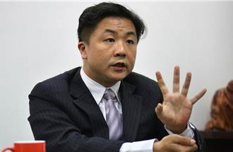 獨》接案涉利益衝突 名律師呂秋遠遭申誡！提覆審結果出爐