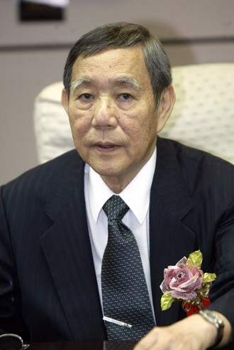 前卫生署副署长、寄生虫防治专家陈莹霖辞世 享寿90岁