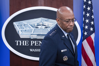 中断16个月 美中军事最高首长恢復通话 ！裴洛西访台后首次