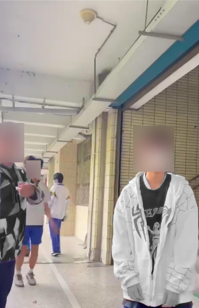 新北樹林高中禁學生外穿保暖衣物，引發爭議。（青民協提供／林志成台北傳真）