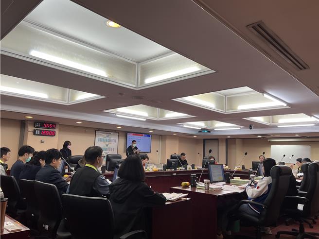 台北市議會今通過北投纜車爭議補償金預算。（蔡宗穎攝）