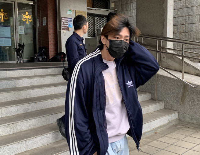 调解不成立！私密片外流炎亚纶首出庭 「尽最大诚意跟努力」。(李文正摄)