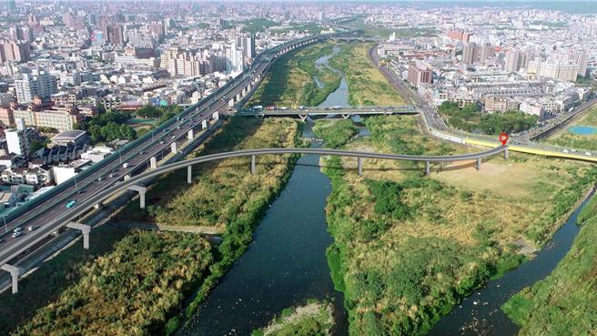 交通部公路局规画「台74线十九甲交流道增设北出匝道工程」模拟图。（交通部公路局提供／潘虹恩台中传真）