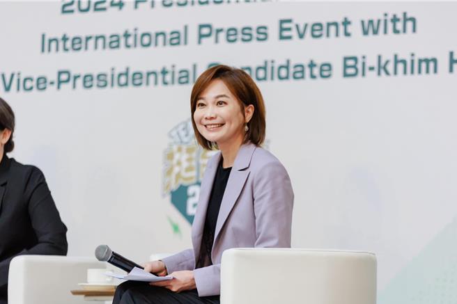 侯稱賴老家是要政府維護　賴競總：不懂裝懂，請正面回應是否公益信託凱旋苑。資料照