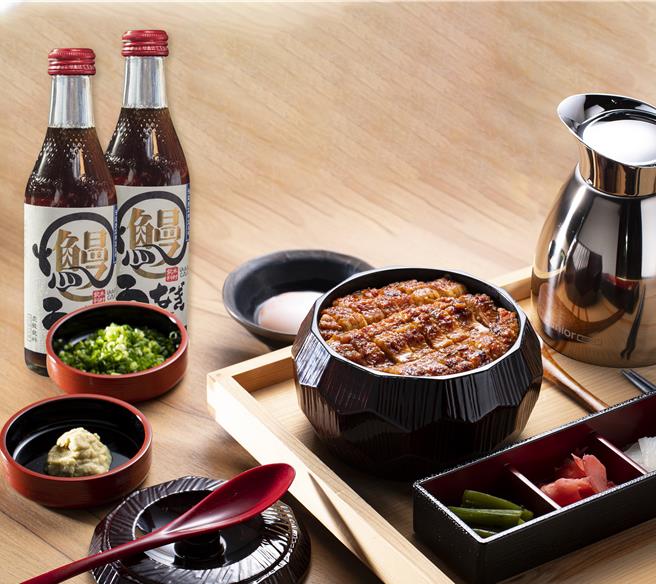 大江戶町鰻屋「夢幻鰻魚桶飯3＋1吃」雙人套餐，788元，限時享木村鰻魚可樂買一送一。（大江戶町鰻屋提供／朱世凱台北傳真）