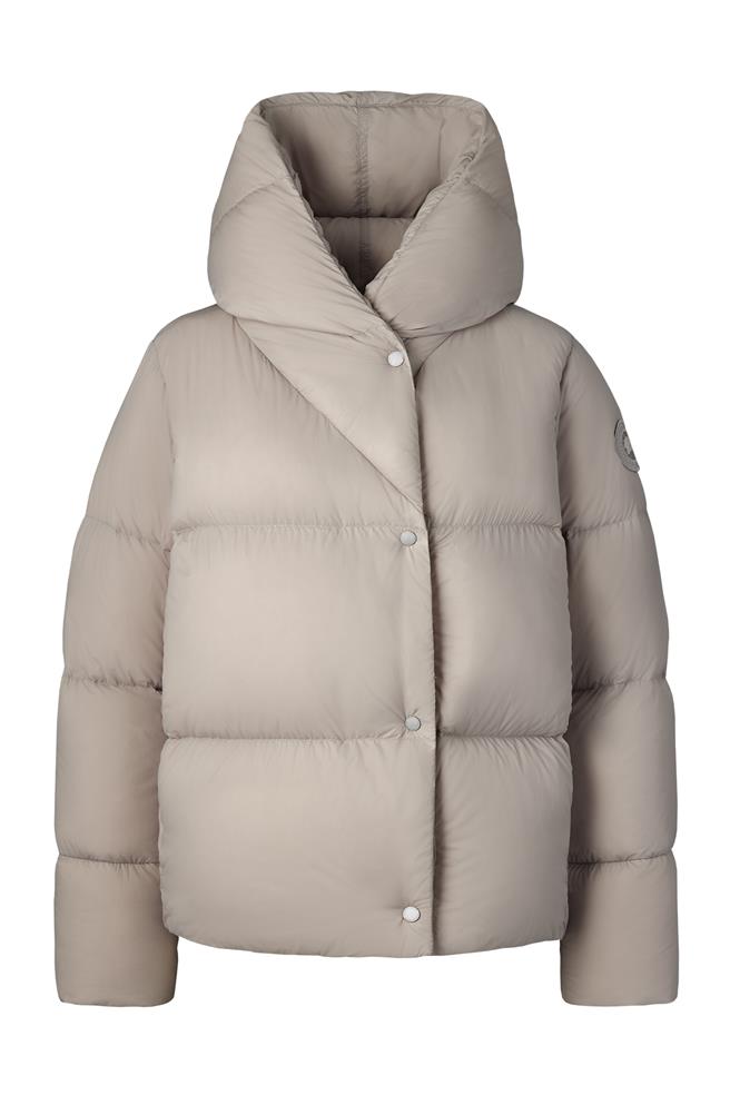 Canada Goose Rhoda 夹克女款，沙驼色，5万5100元。 （Canada Goose 提供）