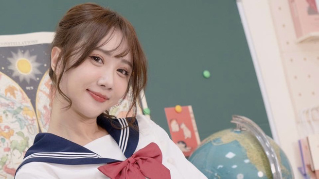 小珍奶将发行个人数位写真。(图／bubbletea_wang IG)