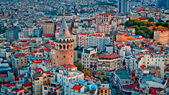 这国「最大城」房租比纽约贵 央行行长喊租不起！回家啃老