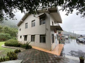 海納百川》賴皮寮打敗信賴台灣（李建榮）